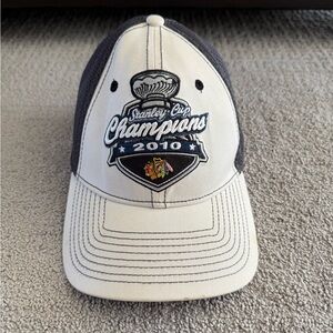Chicago Blackhawks 2010 Stanley Cup Champions NHL Cap - New Era 39THIRTY OSFM